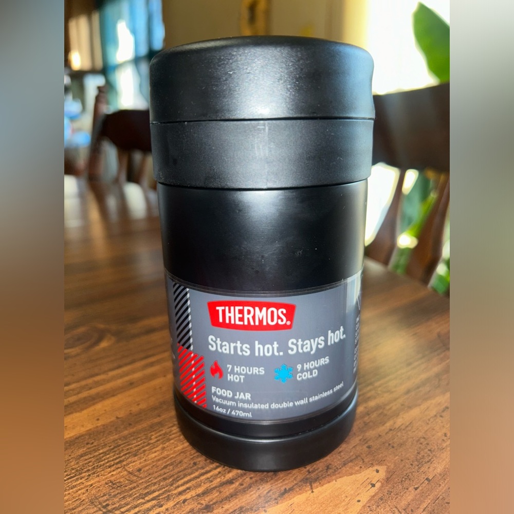 Thermos 16oz Insulated Food Jar with Folding Spoon, Matte Black